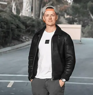 Founder of NEROZ Productions